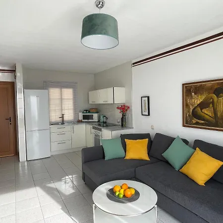 Apartment Island View *