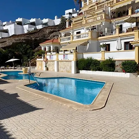 Island View Apartmán
